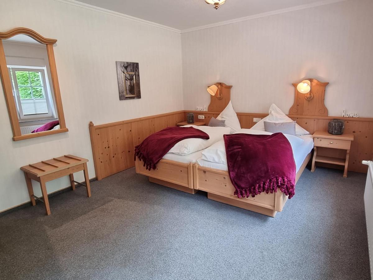 Landhotel Hof Barrl Schneverdingen Chambre photo